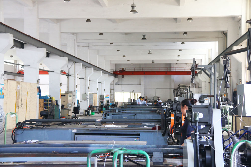 Conveyor belt manufactured ared